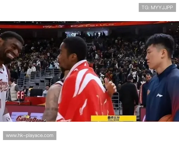 裁判判罚引争议全场高喊MVP镜头定格最感人一幕