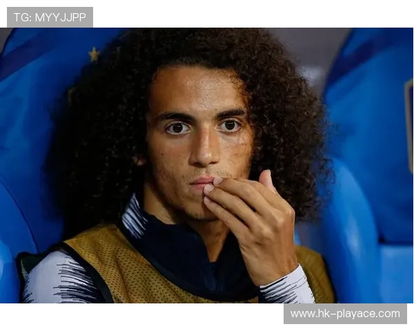 天空体育称桑德兰接受多特报价小贝林厄姆总价3800万欧